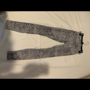 Size 4 lululemon leggings